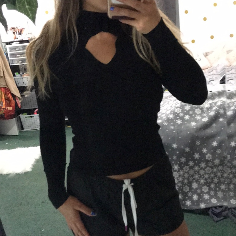 Forever 21 Contemporary Black Long-sleeve Sweater